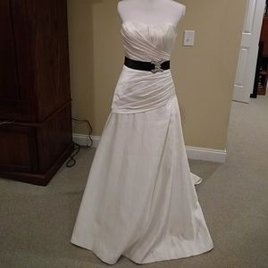 Moonlight bridal wedding dress, size 8